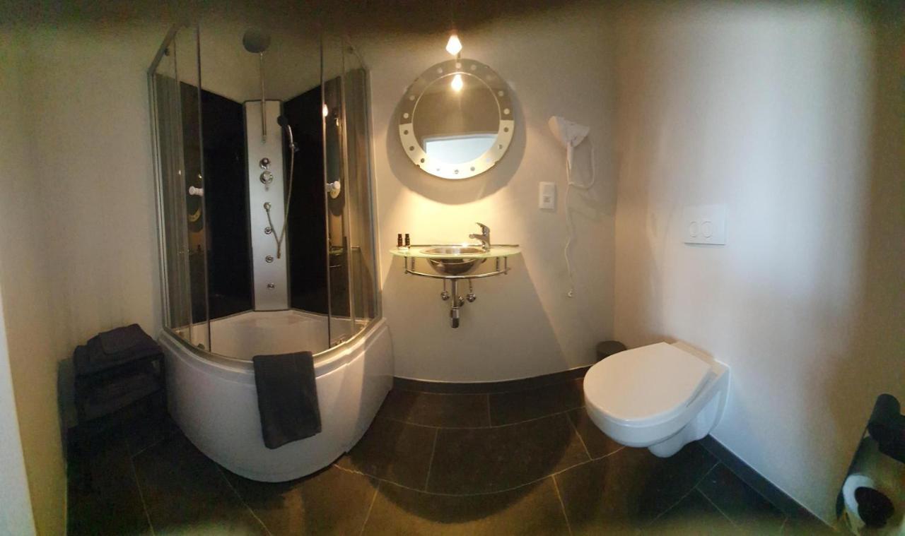 Guesthouse Deladix Hasselt Buitenkant foto